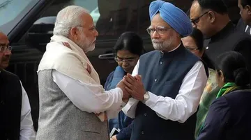 Prime Minister Narendra Modi with former PM Manmohan Singh 