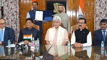 J&K admin signs MoU with Dubai
