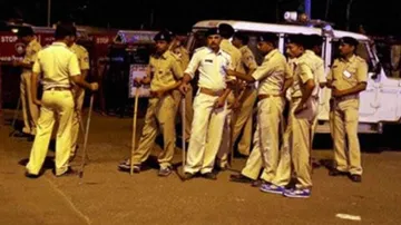 Girl Found Hanging In Train Coach