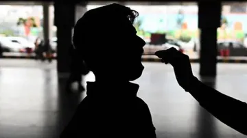 43 Medical Students Test Positive