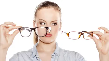 which eye glass frames will fit your face?