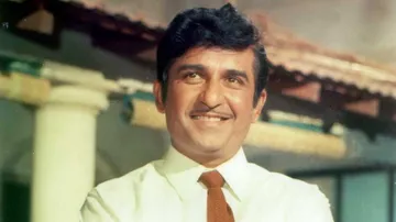 Actor Ramesh Deo Passes Away