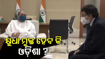 Director Of UN WFP Meets CM Naveen Patnaik