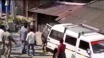 Villagers Free Accused From Police Custody