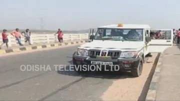 Youth Goes Missing After Jumping Into Mahanadi River From Sudhamal Bridge In Cuttack