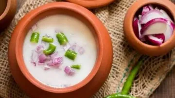 Eat onion in summer days, keeping the body cool