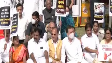 Congress protests in front of parliament over oil price hike
