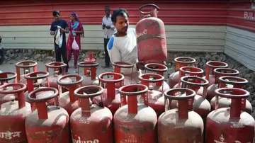 Commercial LPG Cylinder Price Hiked 