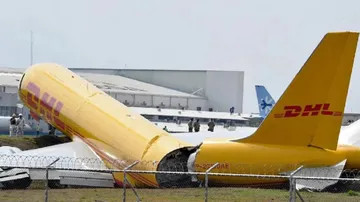 Cargo Plane Splits 