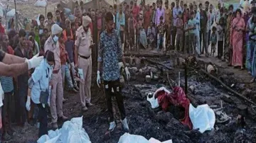 Seven members of migrant bihari family burnt to death due to fire in slum in Ludhiana punjab