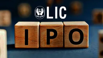 LIC IPO latest news update, govt may cut size by 40 percent