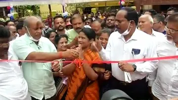 ରାଜଧାନୀ ଭୁବନେଶ୍ୱରର ବିଭିନ୍ନ ହାଲକାଫୁଲକା ଖବରକୁ  ନେଇ ଦେଖନ୍ତୁ ଆଜିର ଫଟୋ ଫ୍ୟୁଜ୍‌