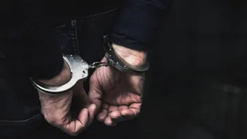 Forester and Forest Guard arrested in Bolangir