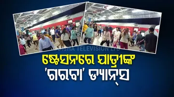 Watch: Passengers Break Into Garba As Train Arrives Early