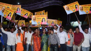  କେନ୍ଦ୍ର ଗୃହମନ୍ତ୍ରୀ ଅମିତ ଶାହଙ୍କୁ ସ୍ୱାଗତ କରିବାକୁ ଭୁବନେଶ୍ୱର ବିମାନ ବନ୍ଦରରେ ବିଜେପି କର୍ମକର୍ତ୍ତା