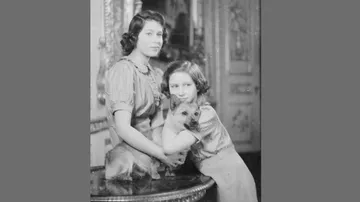 Princess Elizabeth and Princess Margaret with a Corgi in 1941