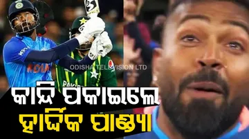 Teary-Eyed Hardik Pandya Remembers Late Dad's Role 