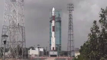 ମହାକାଶକୁ ଗଲା PSLV-C54 ରକେଟ୍। 