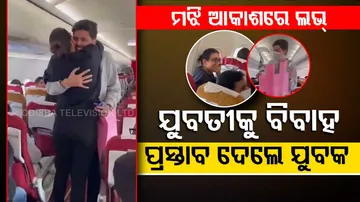 Man proposes GF mid-air on Air India flight