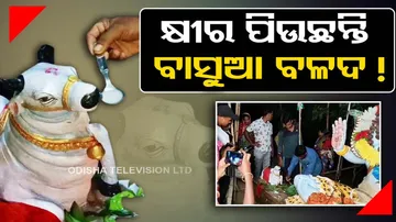 Devotees rush to temple