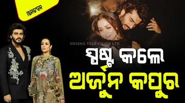 Arjun kapoor confirms breakup with malaika arora in diwali party