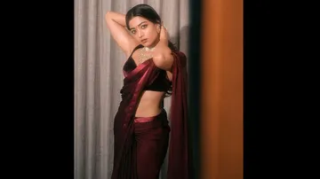 Actress rashmika mandana look glamourous at pushpa 2 launch event