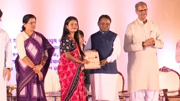 ୬୩୯୦ ଜଣଙ୍କୁ ନିଯୁକ୍ତିପତ୍ର ବଣ୍ଟନ