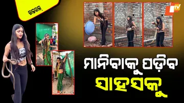 Glamorous snake catcher girl goes viral on instagram