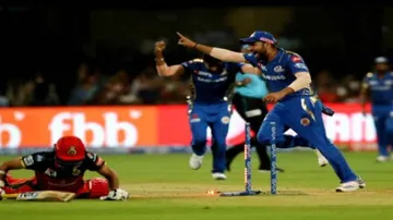 ଆଇପିଏଲ୍ ଲଢ଼େଇ: ବାଙ୍ଗାଲୋରକୁ ୬ରନରେ ହରାଇଲା ମୁମ୍ବାଇ