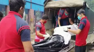 ମରିଗଲା ମାନବିକତା ! ପାଖ ପଡ଼ୋଶୀ ବି ଆସିଲେନି, ମୃତଦେହକୁ କାନ୍ଧ ଦେଲେନି