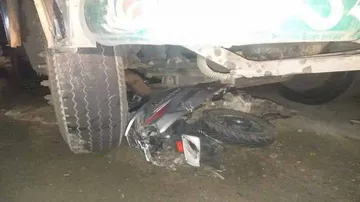 ଦଣ୍ଡ ନାଚ ଦେଖି ଫେରୁଥିଲେ ପିଟିଦେଲା ଟ୍ରକ୍