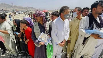 ତାଳିବାନୀ ଭୟ ନା ଆଉ କିଛି ? ଆଫଗାନ୍ ଲୋକଙ୍କୁ ଶରଣ ଦେଉନାହାନ୍ତି ପଡ଼ୋଶୀ ମୁସଲିମ୍ ଦେଶ