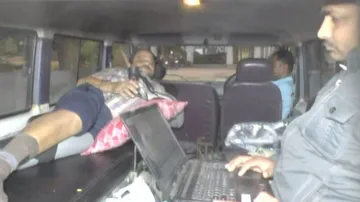 ଧାନ ବିକିବାକୁ ଆମ୍ବୁଲାନ୍ସରେ ଆସିଲେ ଚାଷୀ