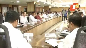 ପାସ୍‌ବୁକ୍ ଦେଖାଇ ବ୍ୟାଙ୍କରୁ ଉଠାଇ ପାରିବେ ୨ ହଜାର ଟଙ୍କା