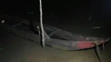 ବୁଡ଼ିଗଲା ଡଙ୍ଗା, ନିଖୋଜ ହୋଇଗଲେ ଯୁବକ