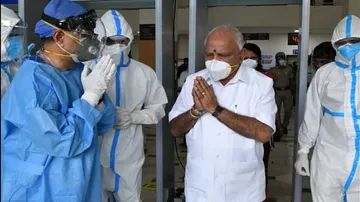 ହସ୍ପିଟାଲରୁ ଡିସଚାର୍ଜ ହେଲେ ଏହି ରାଜ୍ୟର ମୁଖ୍ୟମନ୍ତ୍ରୀ