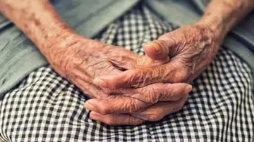 ଶହେ ବର୍ଷ ତଳେ ସ୍ପାନିସ୍ ଫ୍ଲୁକୁ ମାତ୍‌ ଦେଇଥିଲେ, ଏବେ କରୋନାଠୁ ଜିତିଲେ