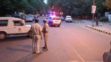 ଭାଇଭଉଣୀଙ୍କ ଉପରେ କାର୍ ଚଢ଼ାଇ ଦେଲା ୧୭ ବର୍ଷର ନାବାଳକ; ୨ ମୃତ, ଜଣେ ଗୁରୁତର