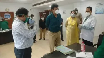 ଏସ୍‌ପିଙ୍କ ସଂସ୍ପର୍ଶରେ ଆସିବା ପରେ ଜିଲ୍ଲାପାଳଙ୍କର ହେଲା କରୋନା ଟେଷ୍ଟ