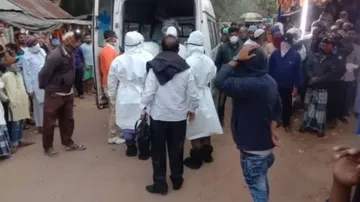 କରୋନା ଭାଇରସ ଭୟ ; ଆତ୍ମୀୟଙ୍କ ମୃତଦେହକୁ ଛୁଇଁଲେନି ପରିବାର ଲୋକେ