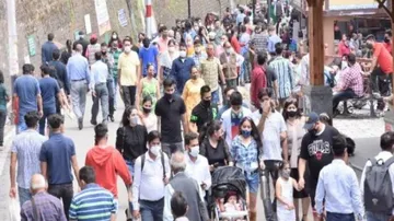 ଆସିଗଲା କି ତୃତୀୟ ଲହରୀ ? ମହାରାଷ୍ଟ୍ର ଓ କେରଳରେ ବଢ଼ି ଚାଲିଛି ସଂକ୍ରମିତଙ୍କ ସଂଖ୍ୟା