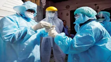 ଓଡ଼ିଶାରେ ୫୦ ହଜାର ଟପିଲା ଆକ୍ରାନ୍ତଙ୍କ ସଂଖ୍ୟା, ଚିହ୍ନଟ ହେଲେ ୧,୮୭୬ ନୂଆ କରୋନା ପଜିଟିଭ୍‌