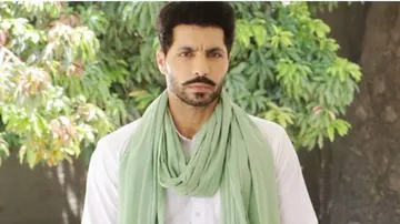 କିଏ ଏହି ମହିଳା ? ଯିଏ ବିଦେଶରେ ରହି ଅଭିନେତା ଦୀପ୍‌‌ ସିଦ୍ଧୁଙ୍କୁ କରୁଛନ୍ତି ସାହାଯ୍ୟ