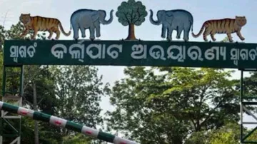 ୧୨ ଦିନ ଭିତରେ କର୍ଲାପାଟ ଅଭୟାରଣ୍ୟରେ ୪ଟି ହାତୀଙ୍କ ମୃତ୍ୟୁ; ତଦନ୍ତ ପାଇଁ ଯିବ ବିଶେଷଜ୍ଞ ଟିମ୍