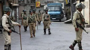 ପୁଲୱାମାରେ ଯବାନ ଓ ଆତଙ୍କବାଦୀ ମୁହାଁମୁହିଁ : ଏନକାଉଣ୍ଟରରେ ୨ ଆତଙ୍କୀ ମୃତ