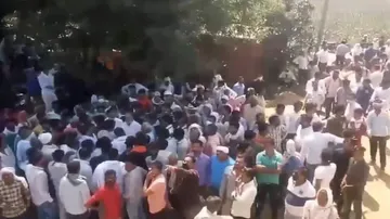 ହାଥରସ ଘଟଣା: ଅଭିଯୁକ୍ତଙ୍କ ସପକ୍ଷରେ ବସିଲା ପଞ୍ଚାୟତ; ସିବିଆଇ ତଦନ୍ତ ଦାବି