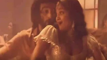 ବଲିଉଡ୍‌ରେ ଚମକିଲେ ଓଡ଼ିଆ ଝିଅ