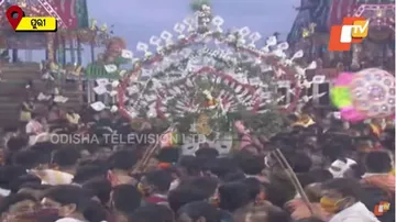 ଆଡ଼ପ ମଣ୍ଡପକୁ ବିଜେ କଲେ ତିନି ଠାକୁର