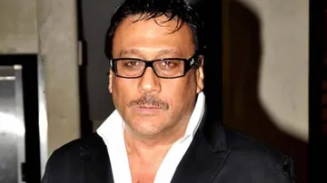 ଗର୍ଲଫ୍ରେଣ୍ଡ ପାଇଁ ନିଜ ମାଆଙ୍କୁ ଘରୁ ବାହାର କରିଦେଇଥିଲେ ଜ୍ୟାକି