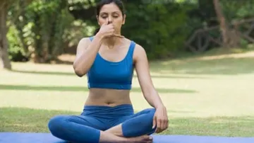 ୧୫ ମିନିଟ୍‌ର ଅନୁଲୋମ-ବିଲୋମ ପ୍ରାଣାୟମ , ପାଖ ମାଡ଼ିନଥାଏ ଏହିସବୁ ସମସ୍ୟା